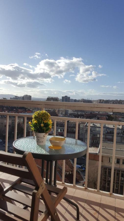 Gorgeous Apartment With City View In The City Center Priština Exteriér fotografie